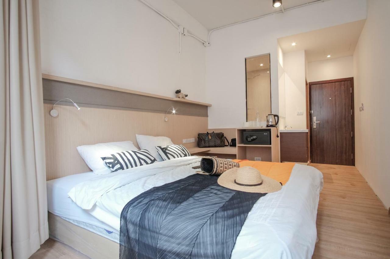 Hotel Vive Silom à Bangkok Extérieur photo