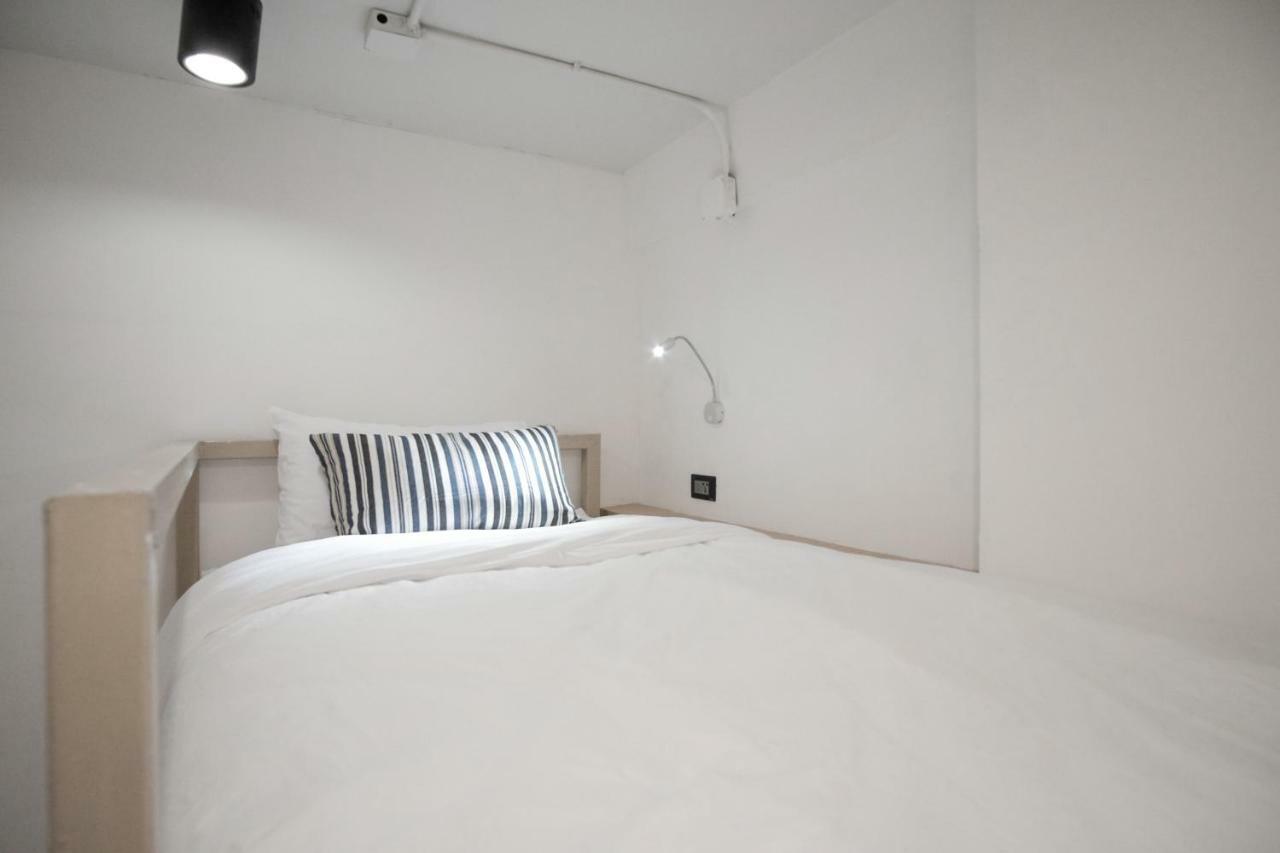 Hotel Vive Silom à Bangkok Extérieur photo