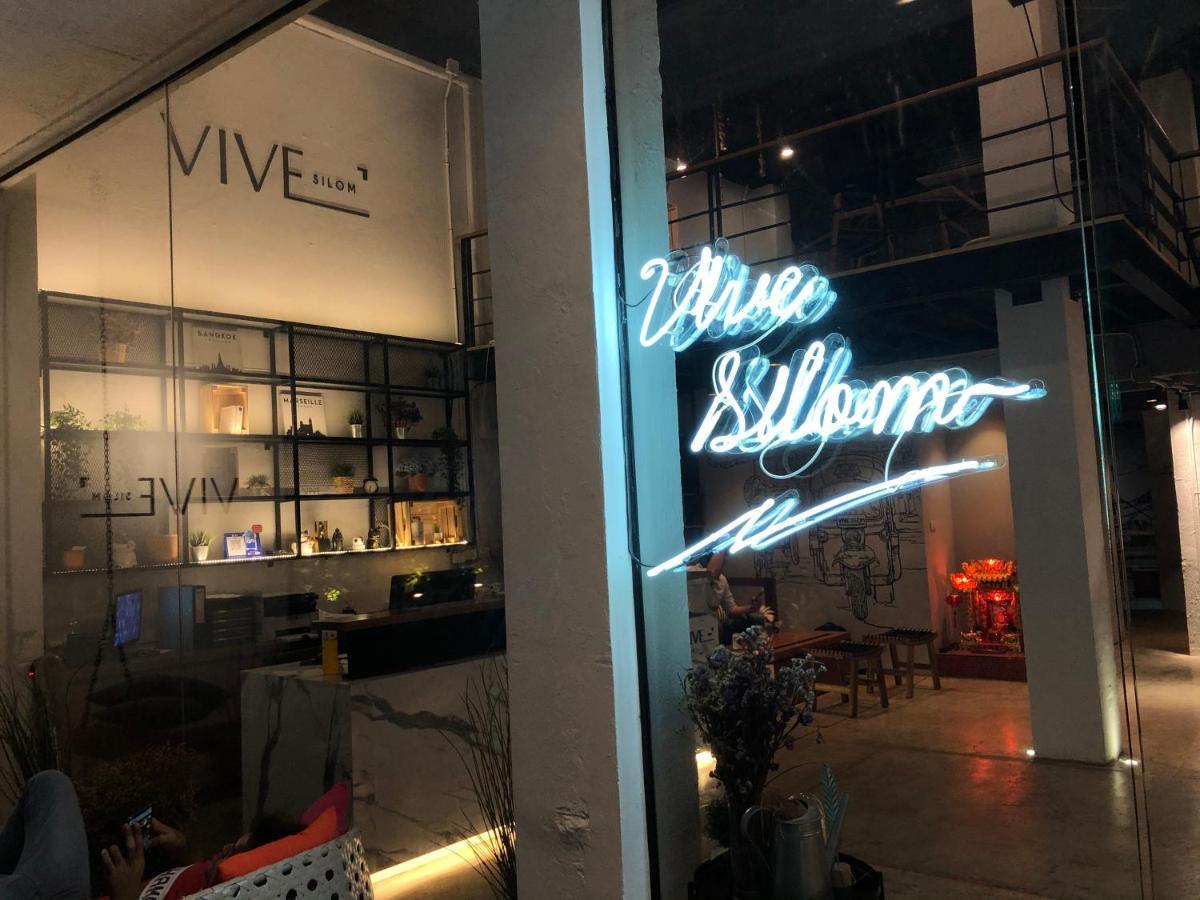 Hotel Vive Silom à Bangkok Extérieur photo